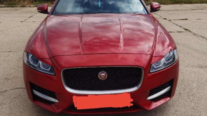 Bara fata jaguar xe 2.0 d an 2017