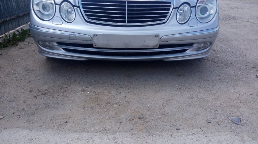 Bara fata mercedes e220 w211