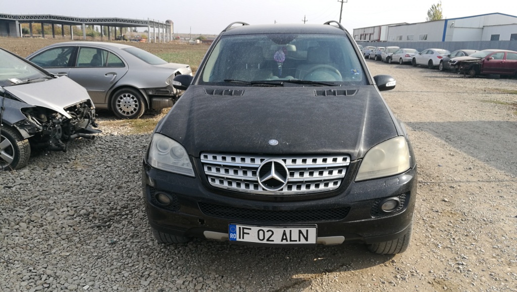 Bara fata Mercedes M-CLASS W164 2008 JEEP ML420 CDI