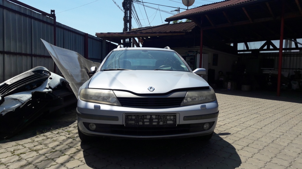 Bara fata Renault Laguna 2001 Break 1.8 i 16V