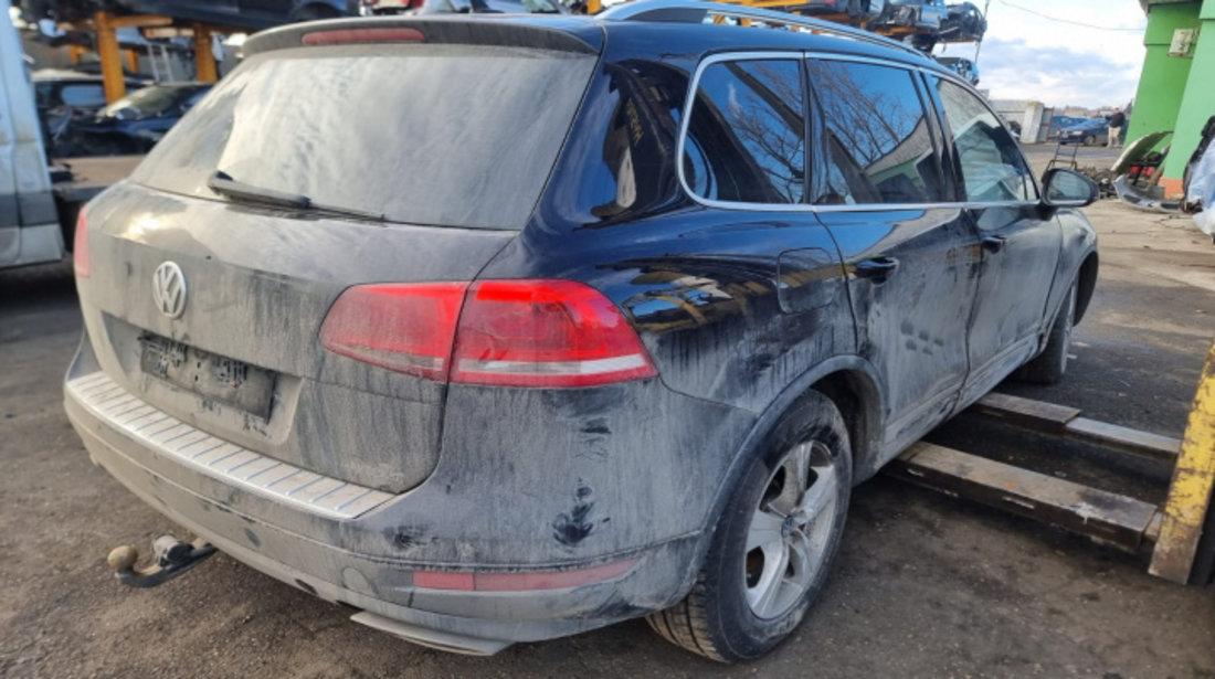 Bara fata Volkswagen Touareg 7P 2012 SUV 3.0 tdi CASA