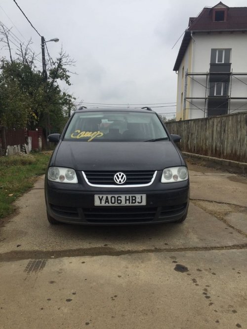 Bara fata VW Touran 2006 Hatchback 1.9 TDI