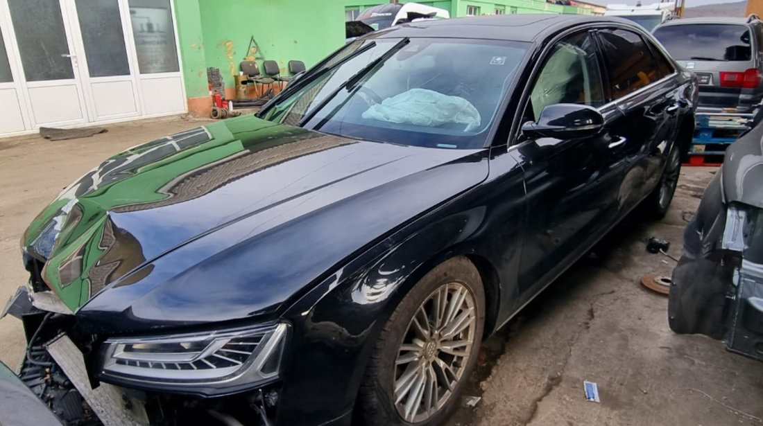 Bara spate Audi A8 2016 berlina 3.0 tdi CTDB