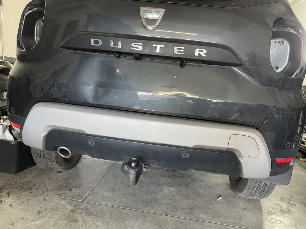 Bara spate Dacia Duster 2019