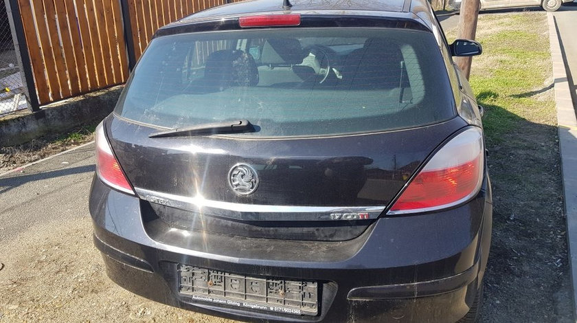 Bara spate haion armatura stop Opel Astra H Hatchback Z20R negru