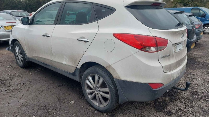 Bara spate Hyundai ix35 2011 SUV 2.0 DOHC