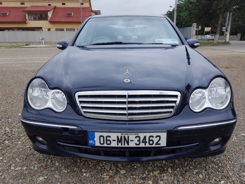 Bara spate Mercedes C-CLASS W203 2006 berlina 2.2