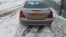 Bara spate Mercedes E-CLASS W211 2004 BERLINA E220...