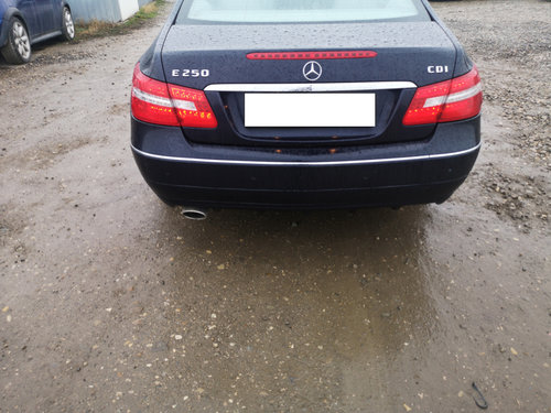 Bara spate mercedes e250 coupe w207