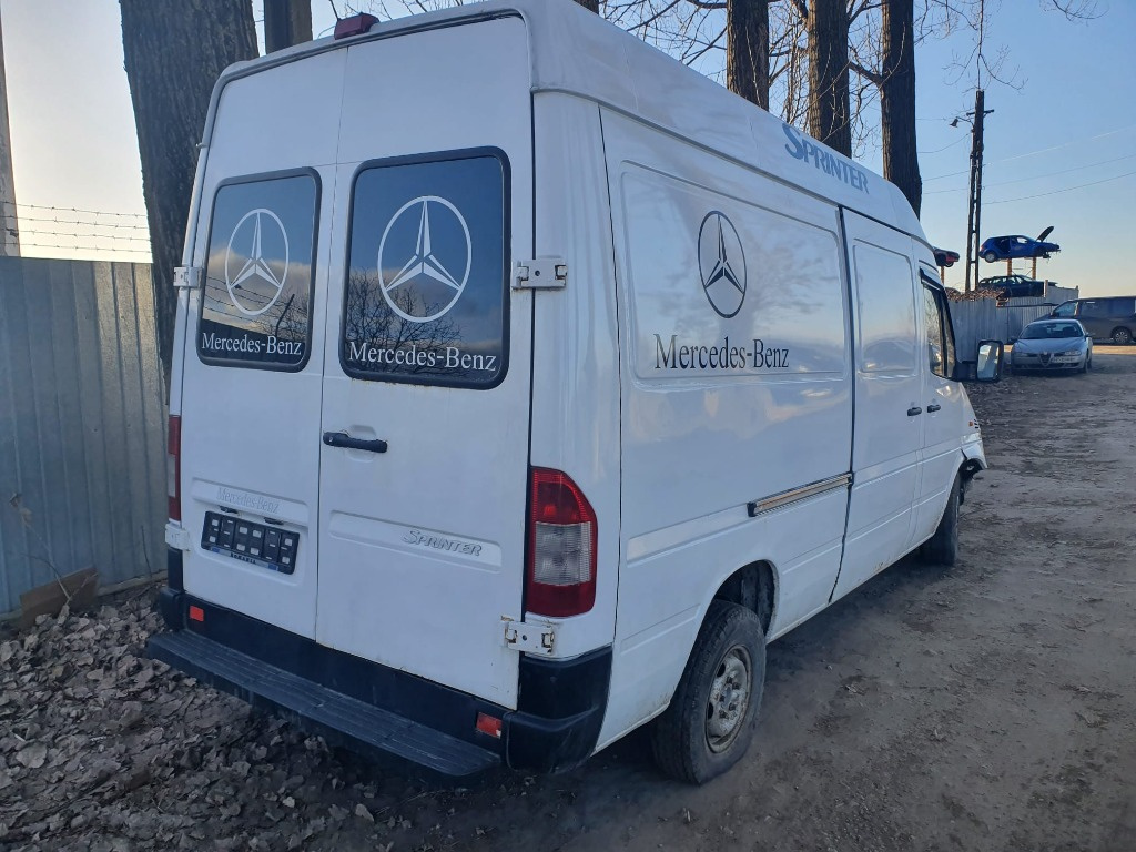 Bara spate Mercedes Sprinter W905 2001 311 2.2 cdi