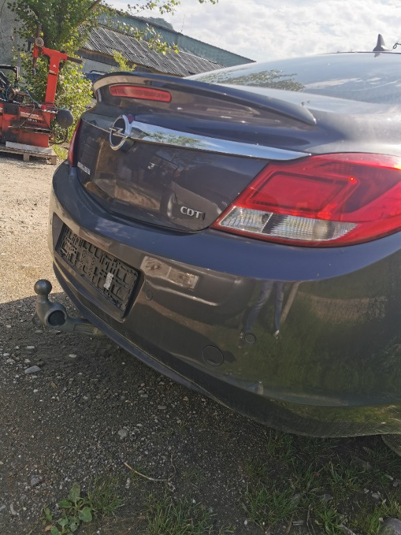 Bara spate Opel Insignia A gri Z177 cu loc pentru senzori parcare