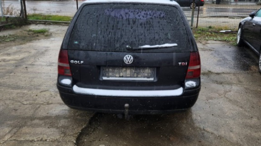 Bara spate Volkswagen Golf 4 combi an 2004