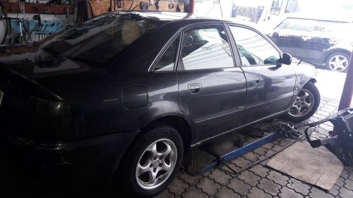 Bara stabilizatoare fata Audi A4 B5 1995 Limuzina 1.6 i