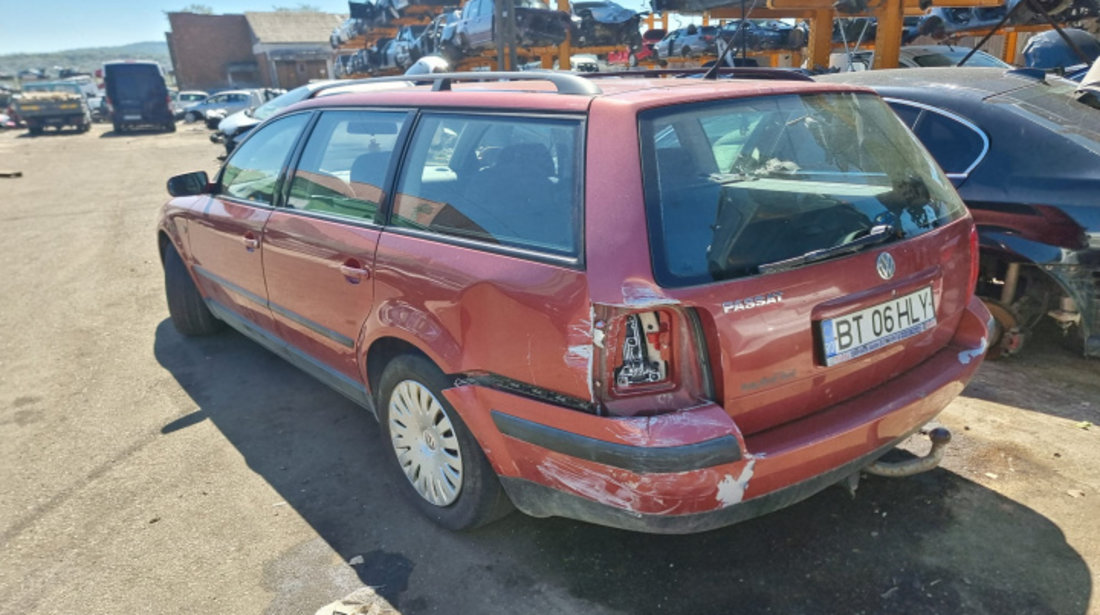 Bara stabilizatoare punte spate Volkswagen Passat B5 1999 avant 1.6 benzina AHL