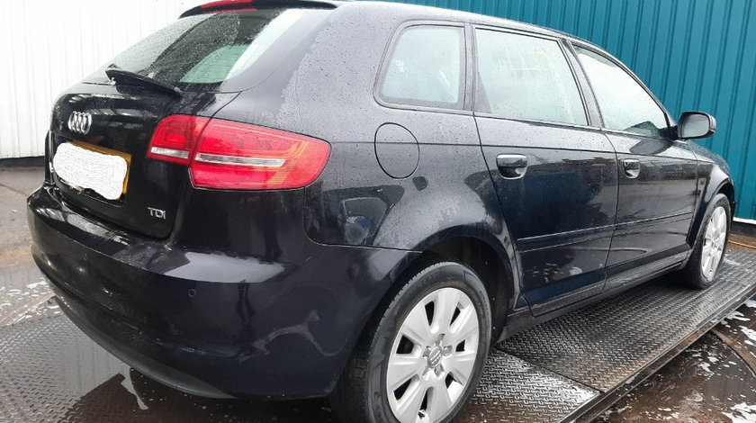 Bascula dreapta Audi A3 8P 2011 Hatchback 2.0 IDT