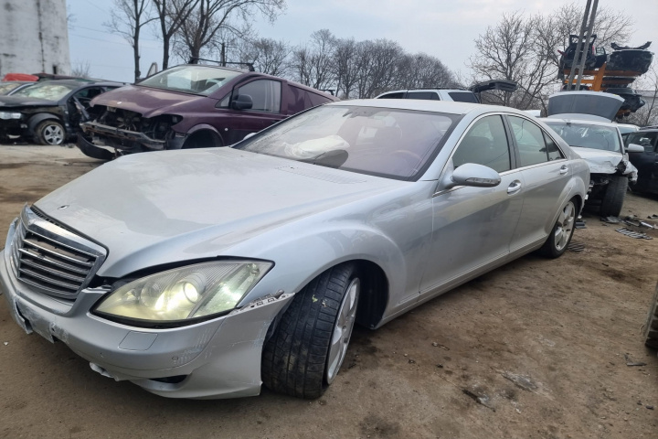 Bascula dreapta Mercedes S-Class W221 2008 Sedan 3.0