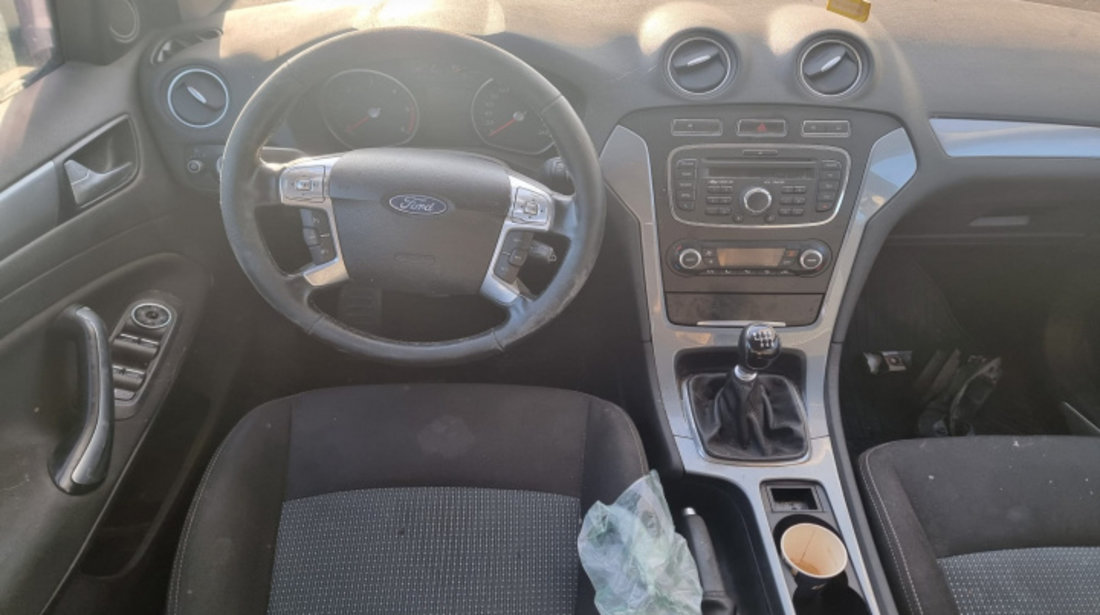 Bascula stanga Ford Mondeo 4 2011 sedan/berlina 2,0 tdci