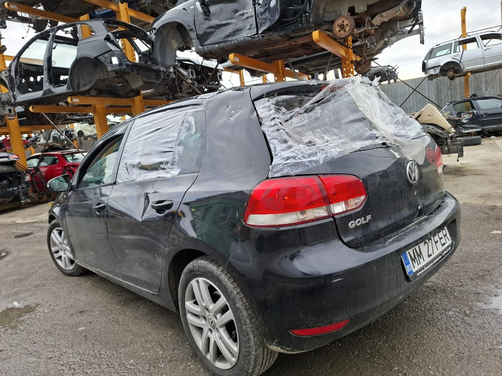 Bloc lumini Volkswagen Golf 6 2010 hatchback 1.4 benzina CGG