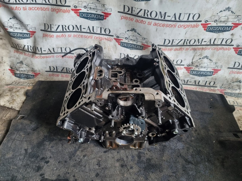 Bloc motor Audi A6 C7 3.0 TDI 245 cai motor CDUD cod piesa : 059023AR