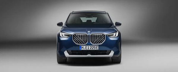 BMW a lansat si in Romania cel mai recent SUV al companiei. Noul model vine cu o grila frontala care arata ca si carcasa unui PC