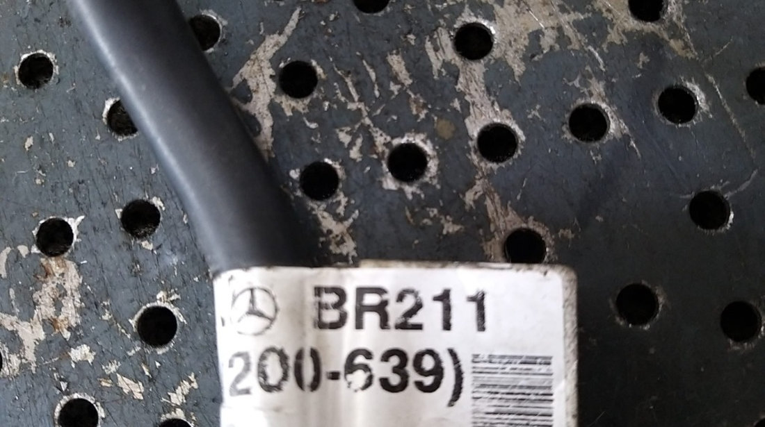 Borna negativa baterie mercedes e class w211