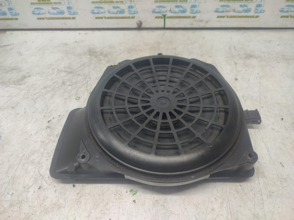 Boxa difuzor subwoofer 8E5035412D Audi A4 B7 [2004 - 2008] 2.0 tdi BLB