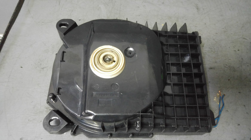 Boxa subwoofer sub scaun stanga bmw seria 3 e90 e91 65139143233-01 18820010