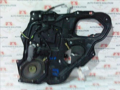 Boxa usa spate MAZDA 3 2008