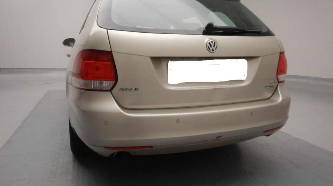 Boxe Volkswagen Golf 6 2013 VARIANT 1.6 TDI CAYC