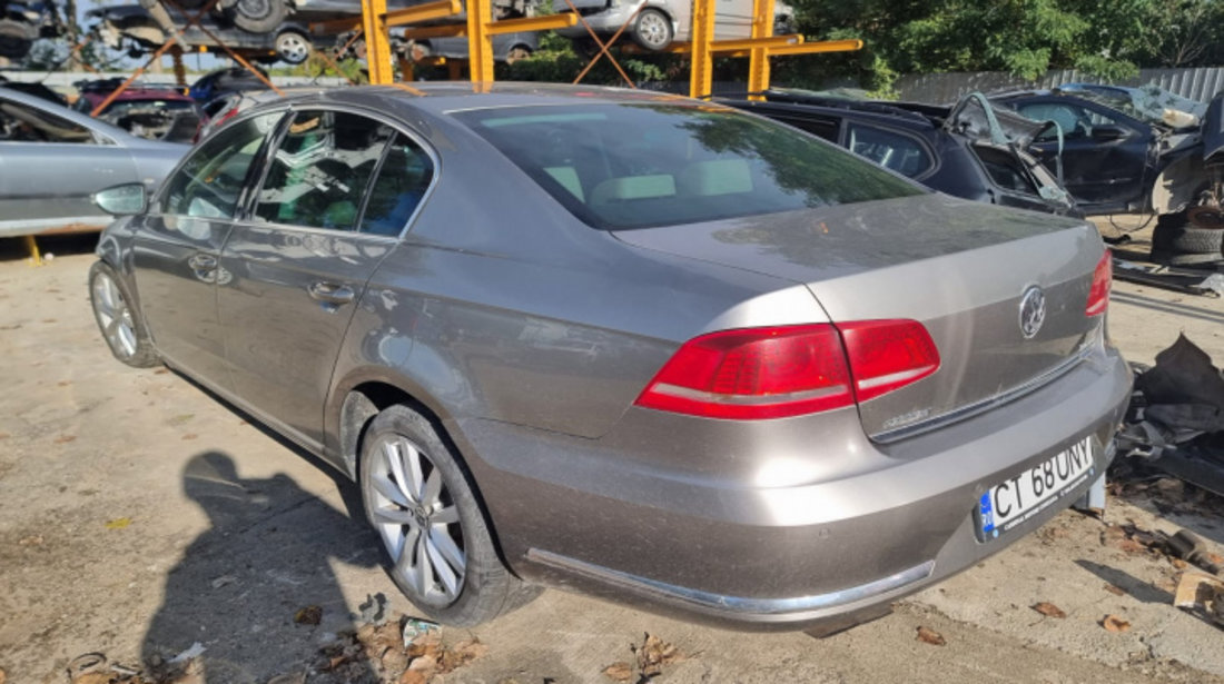 Brat dreapta fata Volkswagen Passat B7 2014 sedan/berlina 2.0 diesel