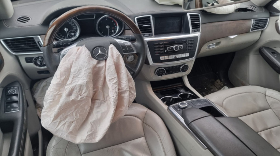 Brat stanga fata Mercedes M-Class W166 2014 Crossover 3.0