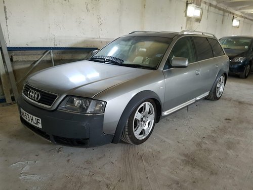 Brate stergatoare Audi A6 C5 2004 COMBI 2.5