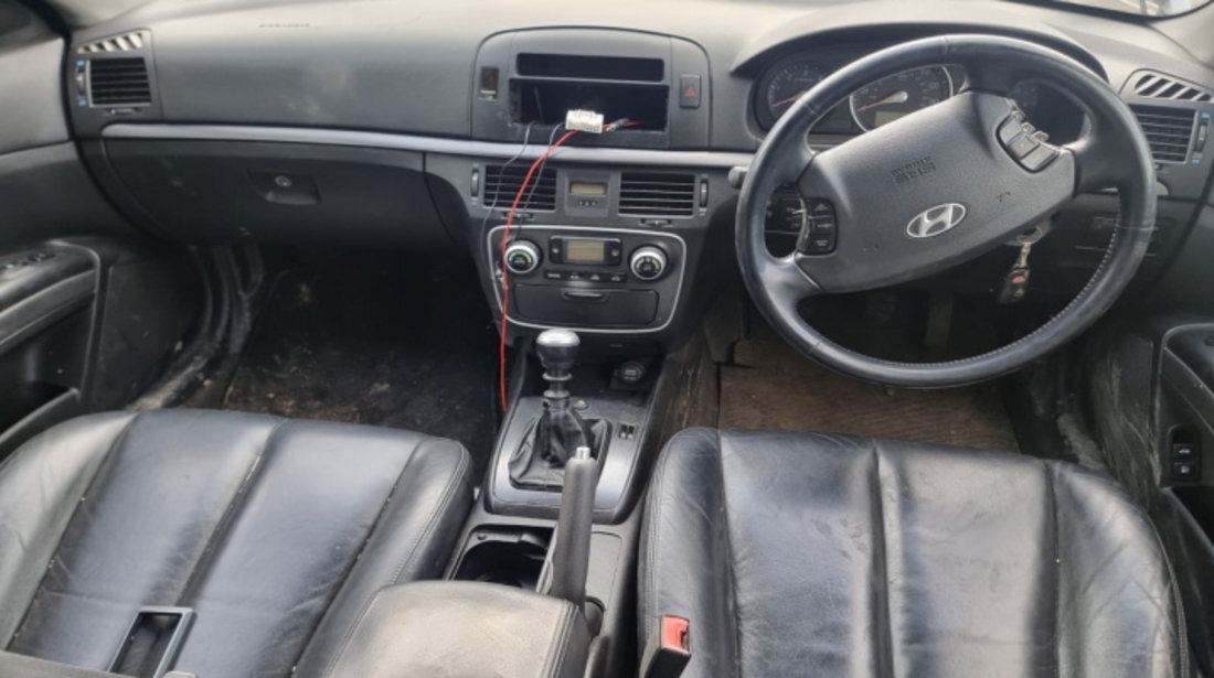 Brate stergator Hyundai Sonata 2007 berlina 2.0