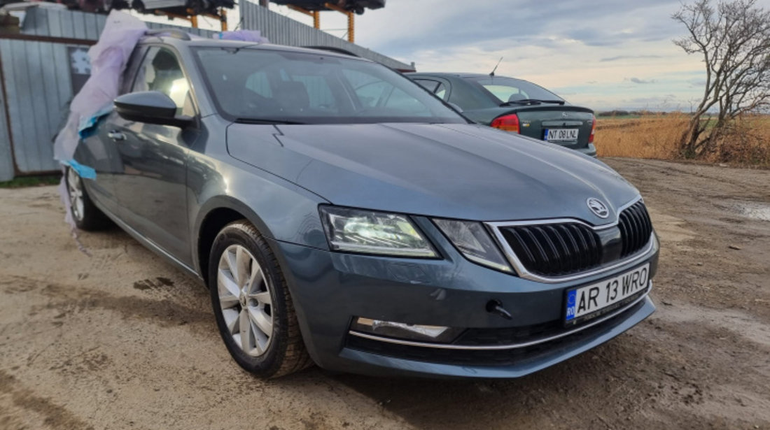 Broasca dreapta fata 5tb 837 016 a Skoda Octavia 3 [facelift] [2017 - 2020] 2.0 tdi CRMB