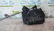 Broasca dreapta fata 5tb837016a Volkswagen VW Golf...