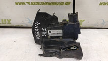 Broasca dreapta spate 825025227r Renault Megane 4 ...