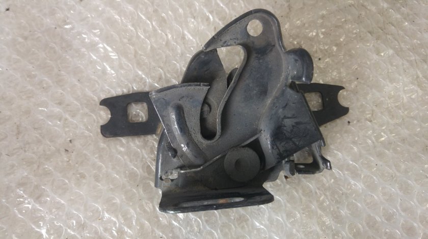 Broasca iala capota vw polo 6n 6x0823509g