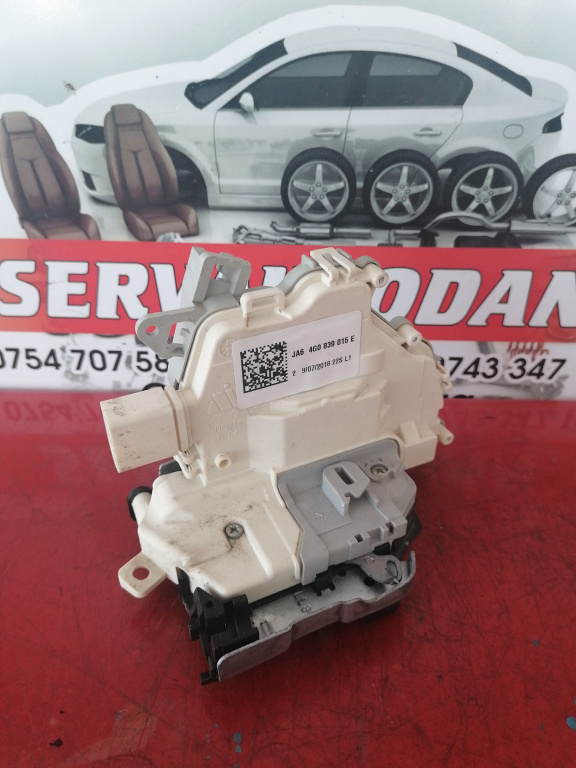 Broasca stanga spate Audi A3 8V 2.0 Motorina 2019, 4G0839015E