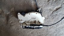 Broasca usa 5n0839016f dreapta fata skoda fabia 20...