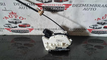 Broasca usa dreapta fata 5K1837016D VW Beetle Hatc...