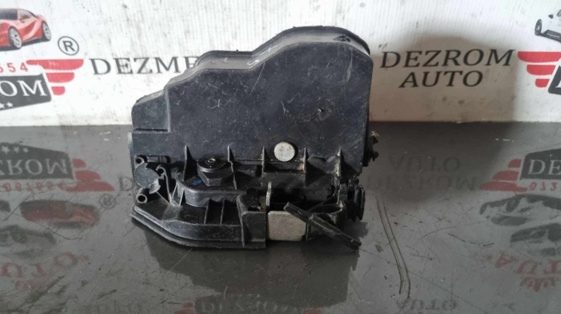 Broasca usa dreapta fata 7167074 BMW Seria 1 E87