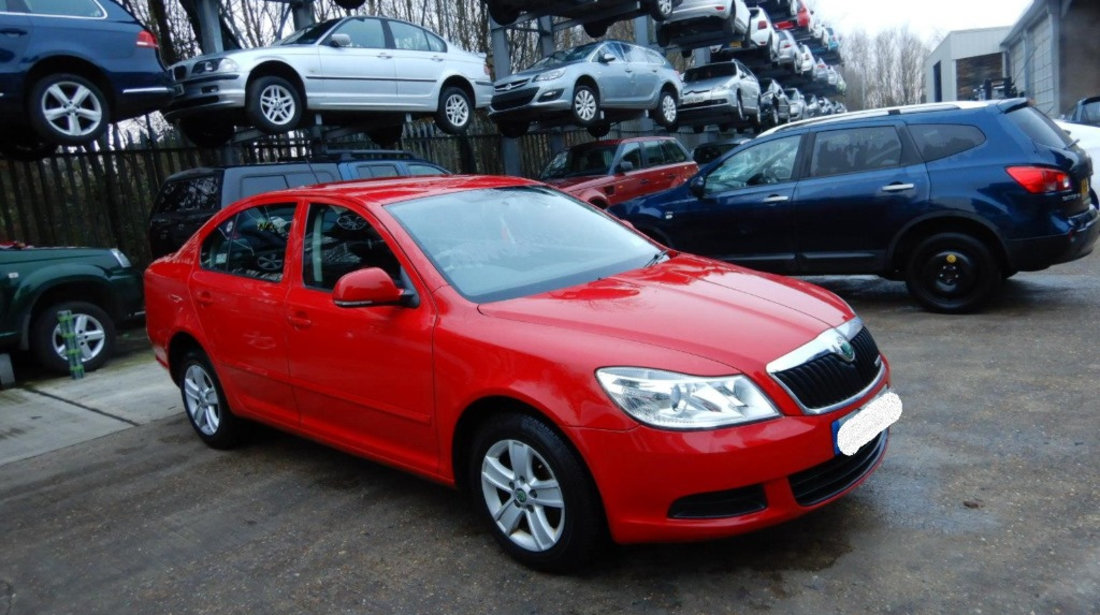 Broasca usa dreapta fata Skoda Octavia 2 2012 Berlina 1.6 TDI