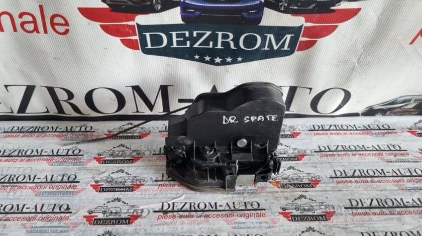 Broasca usa dreapta spate BMW Seria 1 E87 LCI cod piesa : 7229460