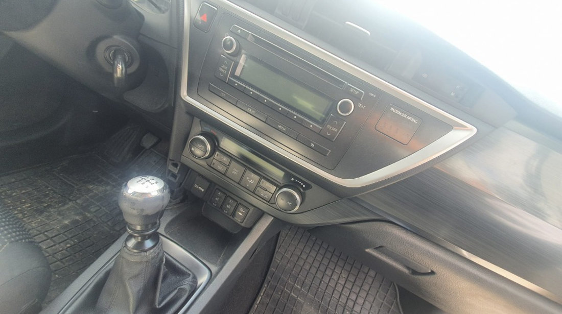 Broasca usa dreapta spate Toyota Auris 2014 hatchback 1.4 d