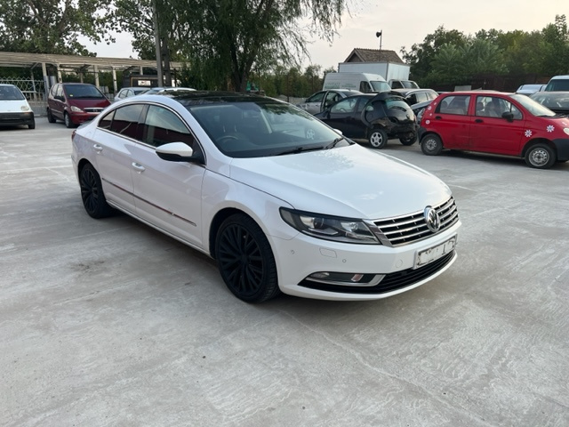 Broasca usa dreapta spate Volkswagen Passat CC SEDAN 2.0 TDI an fab. 2014