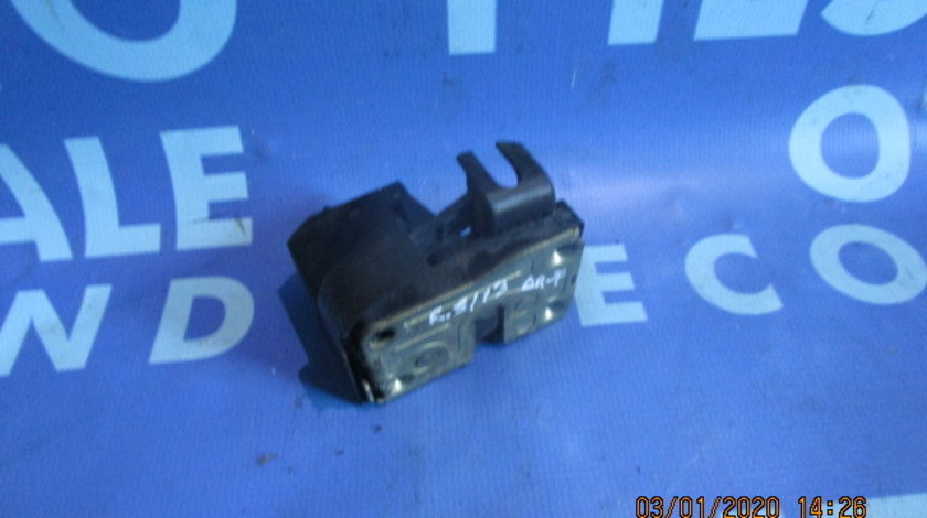 Broasca usa Renault Scenic 2000