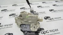 Broasca Usa spate dreapta Audi A4 b8 cod 8k0839016