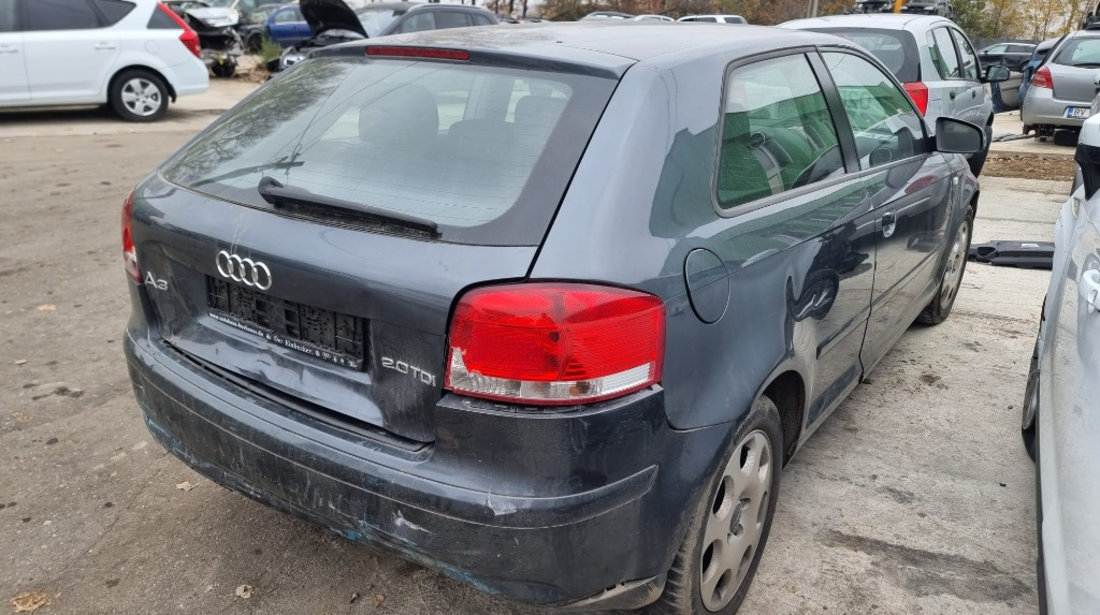 Broasca usa stanga fata Audi A3 8P 2005 hatchback 2.0 tdi BKD