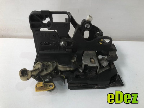 Broasca usa stanga fata Dacia Sandero 2 (2012-2017) 805038956r6