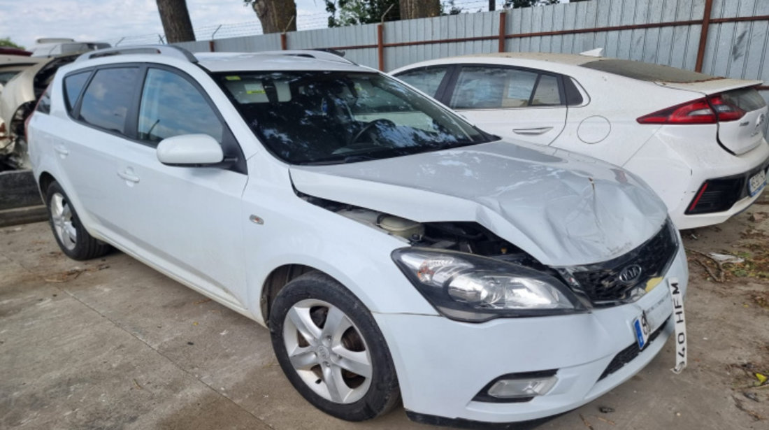 Broasca usa stanga fata Kia Ceed 2012 break 1.6